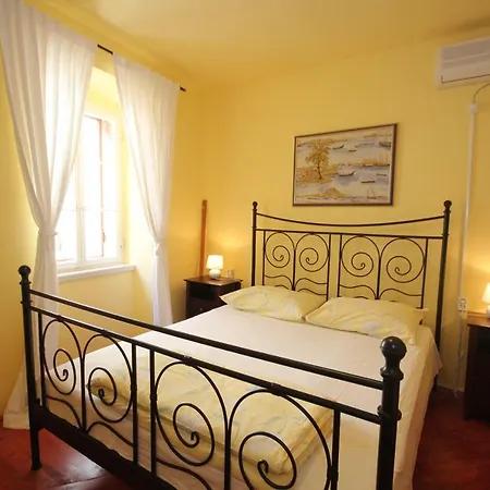 Сasa de vacaciones Seaside House Komiza, Vis - 3469 Komiža