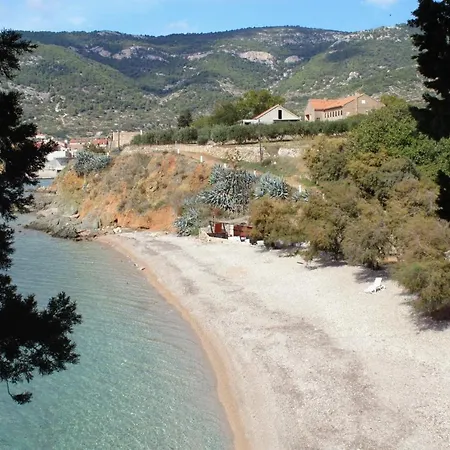 Сasa de vacaciones Seaside House Komiza, Vis - 3469 *