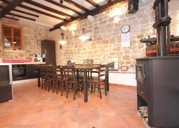 Seaside House Komiza, Vis - 3469 Komiža