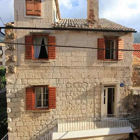 Seaside House Komiza, Vis - 3469 *